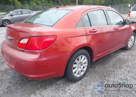 2010 Chrysler Sebring Touring z USA, uszkodzony, nr VIN 1C3CC4FB5AN229903